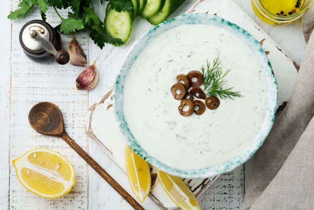 como hacer salsa tzatziki casero